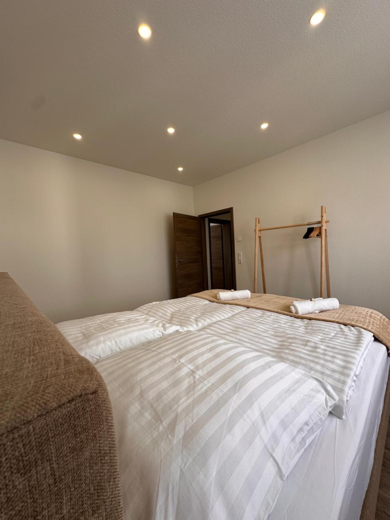 Amao-Obsidian I 120Qm I Elegantes Business- & Familienapartment I 3 Schlafzimmer I Kingsize Betten 슈바나우 외부 사진