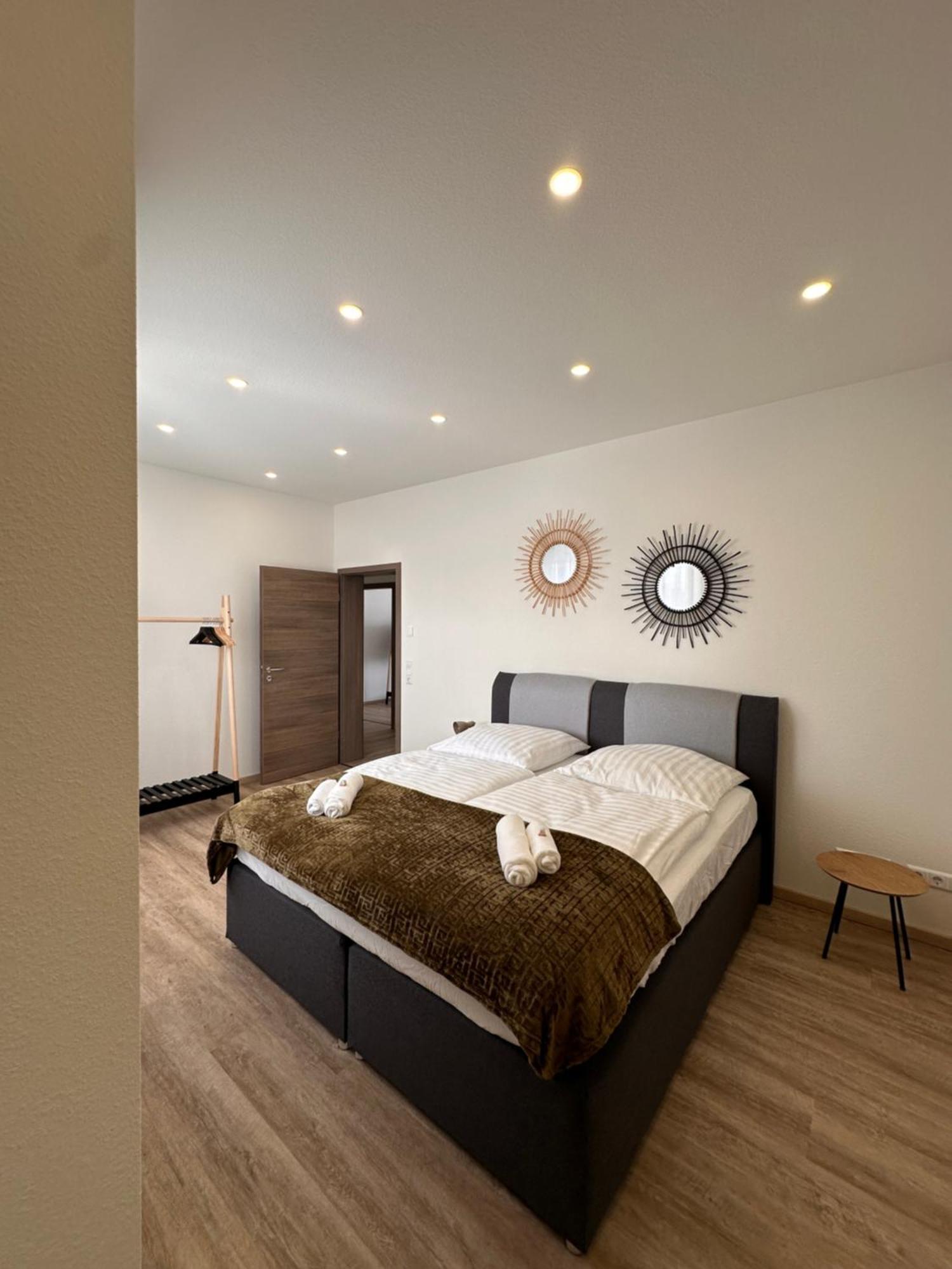 Amao-Obsidian I 120Qm I Elegantes Business- & Familienapartment I 3 Schlafzimmer I Kingsize Betten 슈바나우 외부 사진