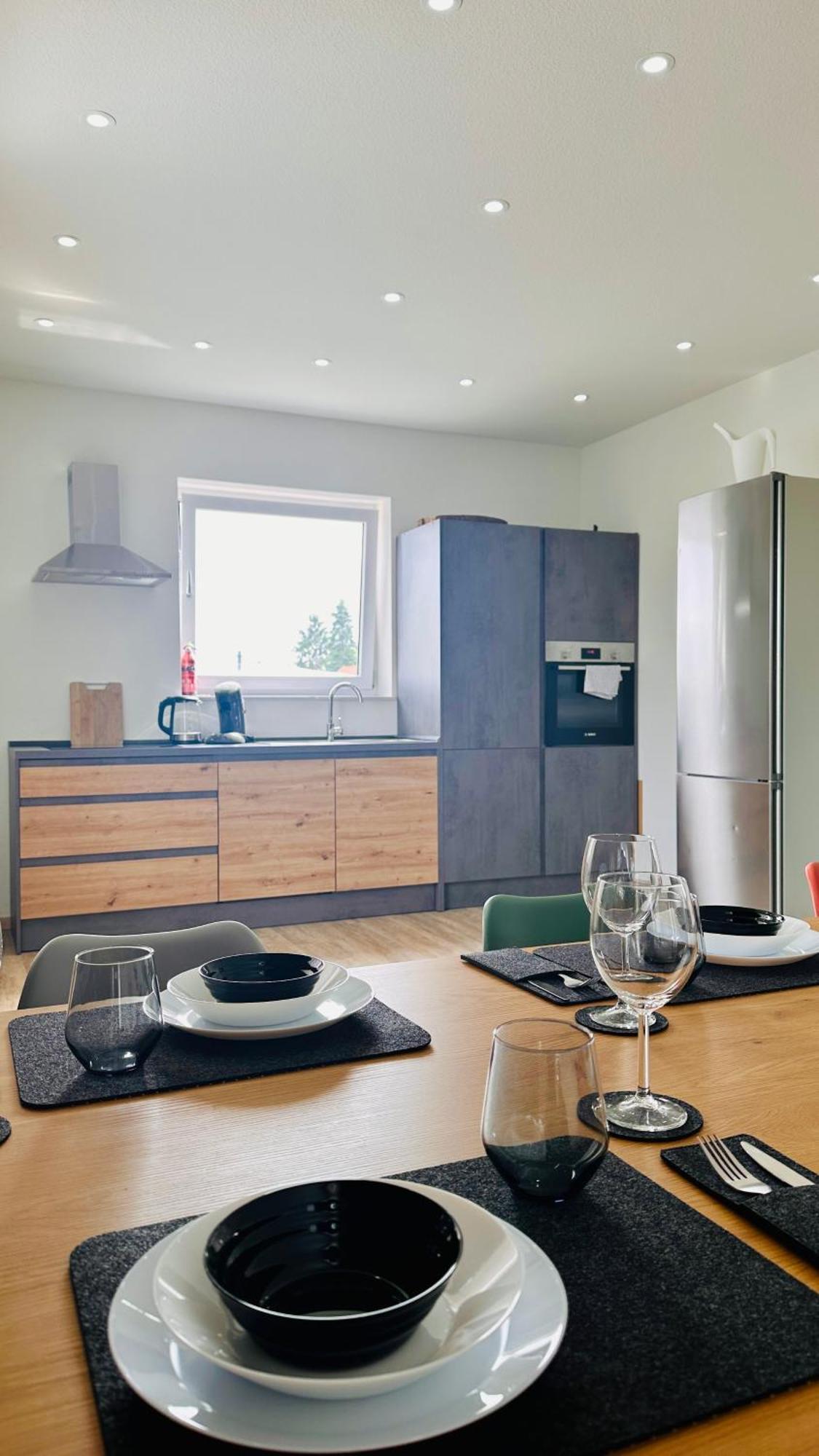 Amao-Obsidian I 120Qm I Elegantes Business- & Familienapartment I 3 Schlafzimmer I Kingsize Betten 슈바나우 외부 사진